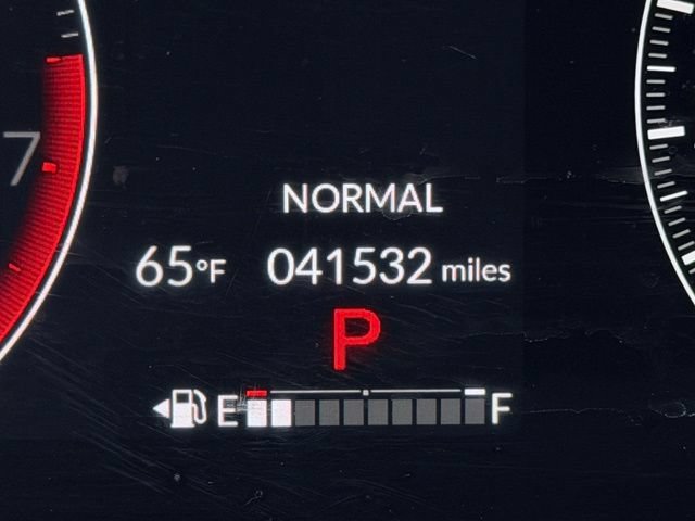 Used 2025 Honda Pilot EX-L image 37
