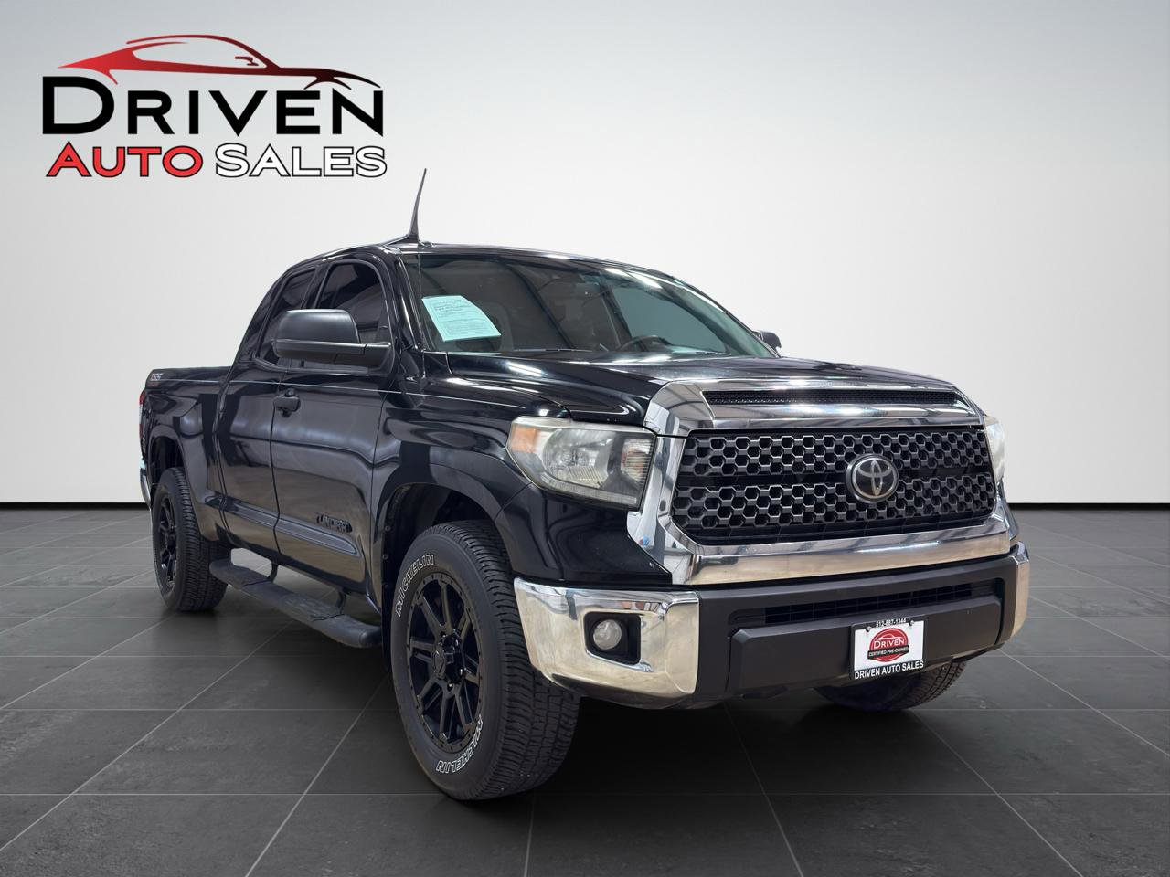 Used 2019 Toyota Tundra SR5 RWD image 8
