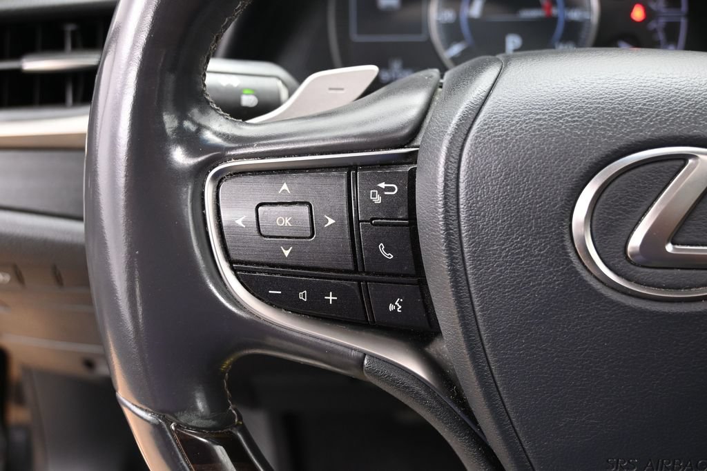 Used 2019 Lexus ES 350 Ultra Luxury w/ Accessory Package 2 FWD image 21