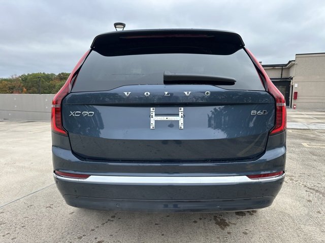 New 2026 Volvo XC90 B6 Plus image 6