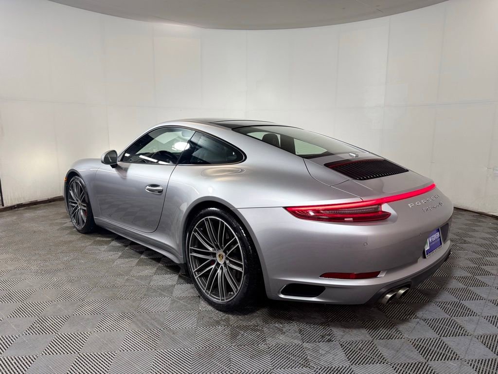 Used 2019 Porsche 911 Carrera 4S AWD/4WD image 4