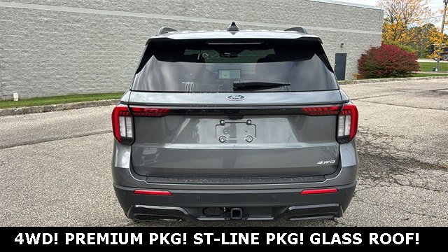 New 2026 Ford Explorer ST-Line w/ ST-Line Street Pack image 31