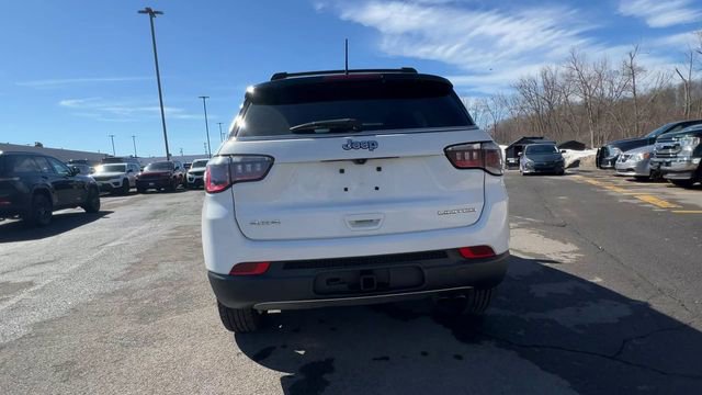 Used 2022 Jeep Compass Limited image 7