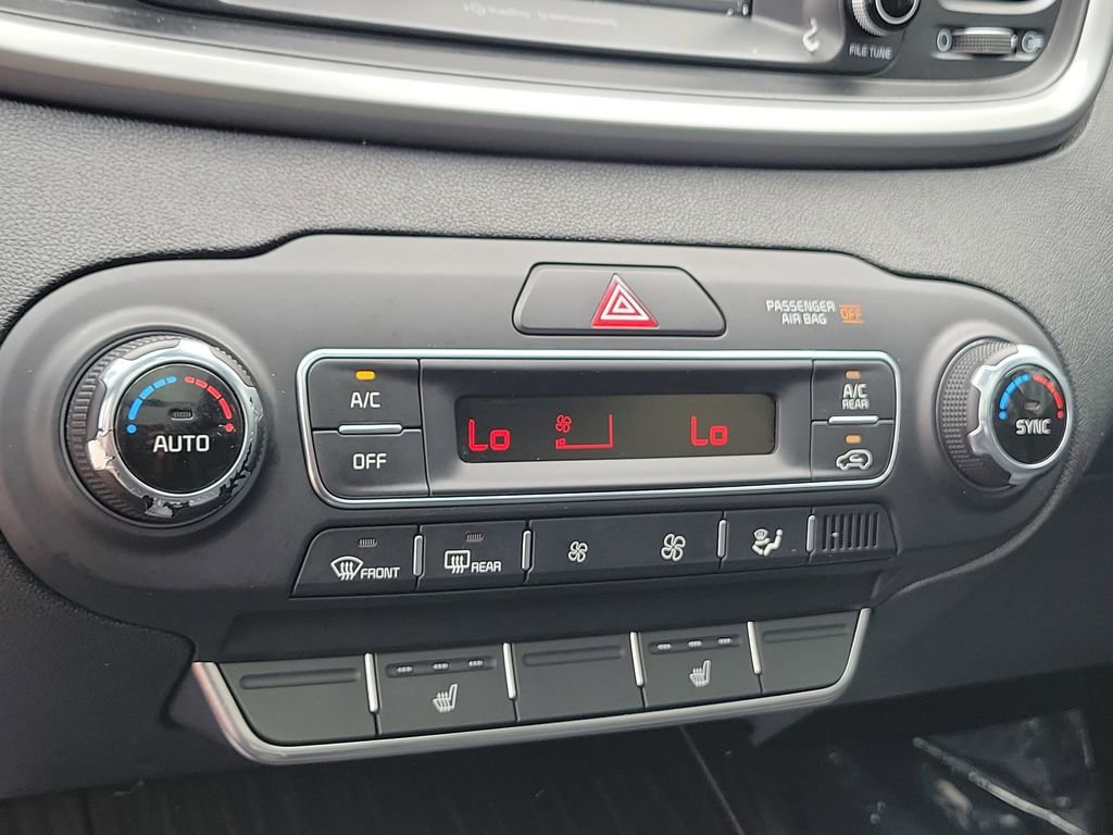 Used 2019 Kia Sorento EX AWD/4WD image 30