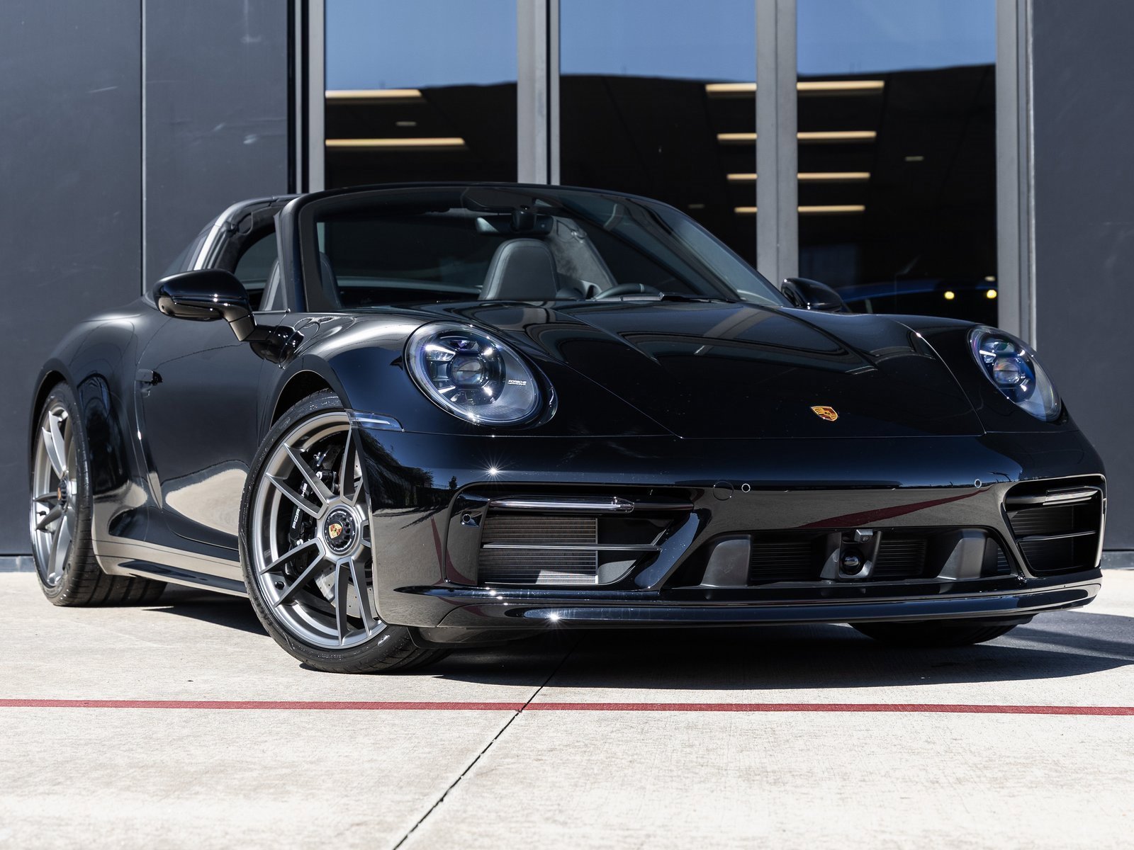 Certified 2024 Porsche 911 Targa Edition 50 Years Porsche image 6
