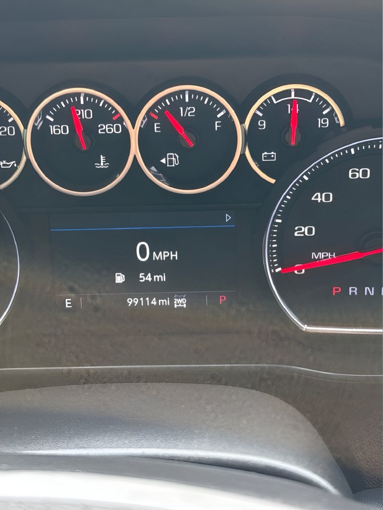 Used 2021 Chevrolet Silverado 1500 LT AWD/4WD image 25