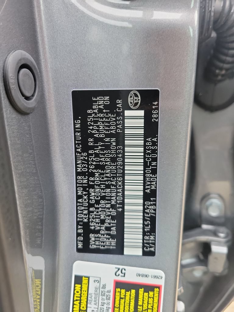 Used 2026 Toyota Camry SE w/ Multimedia Upgrade Package FWD image 36