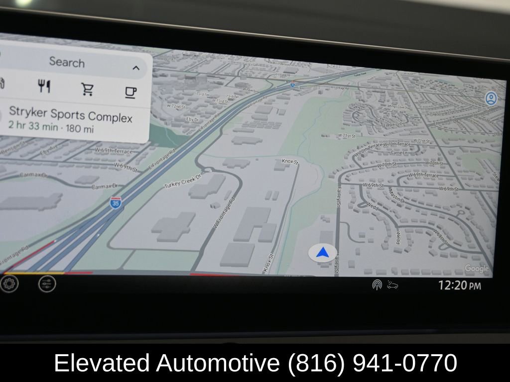 Used 2025 Nissan Rogue SL image 9