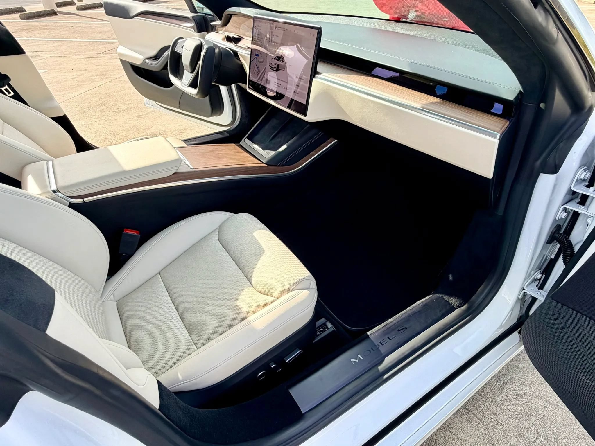 Used 2022 Tesla Model S Standard Range AWD/4WD image 56