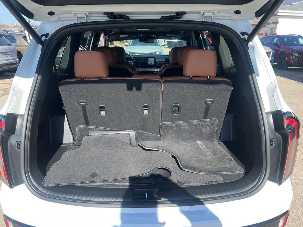 Used 2025 Kia Telluride EX X-Line AWD/4WD image 12