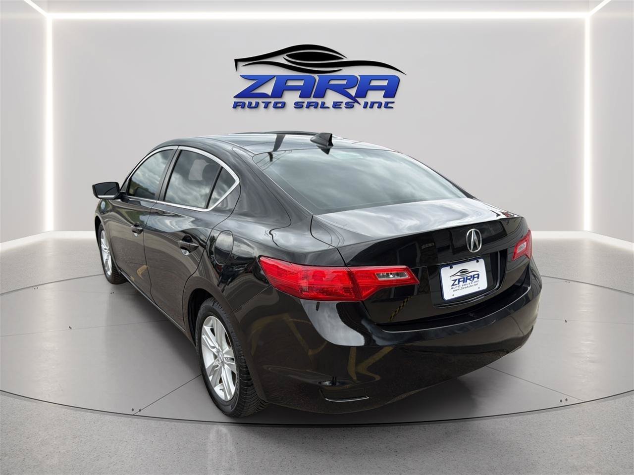 Used 2013 Acura ILX FWD image 5
