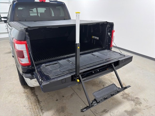 Used 2023 Ford F150 Lariat w/ Equipment Group 502A High image 41