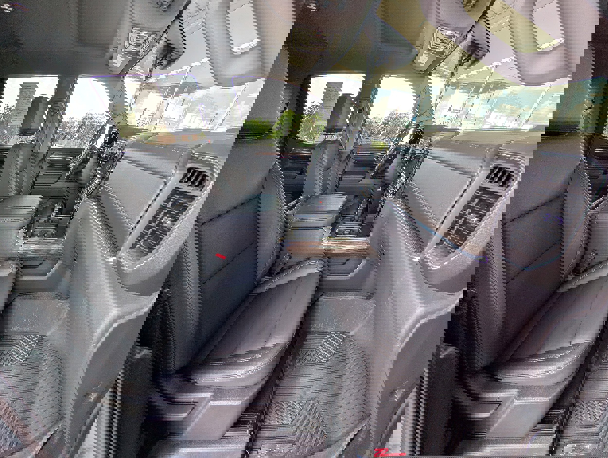 Used 2024 Chevrolet Silverado 1500 LT Trail Boss w/ Convenience Package II image 22