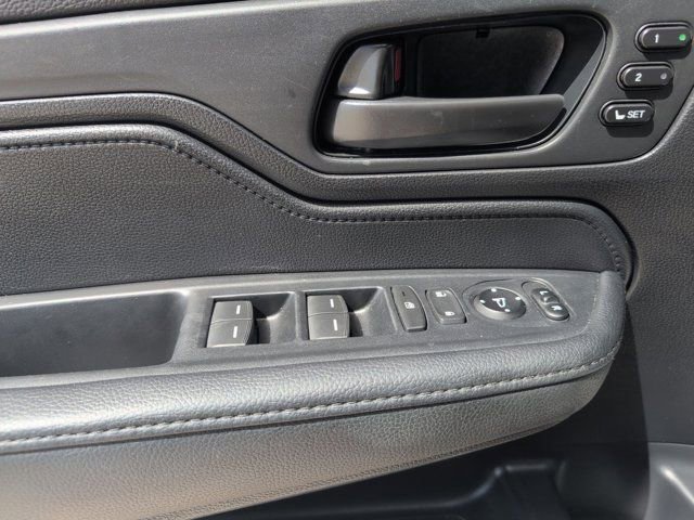 Used 2025 Honda Odyssey Sport-L image 13