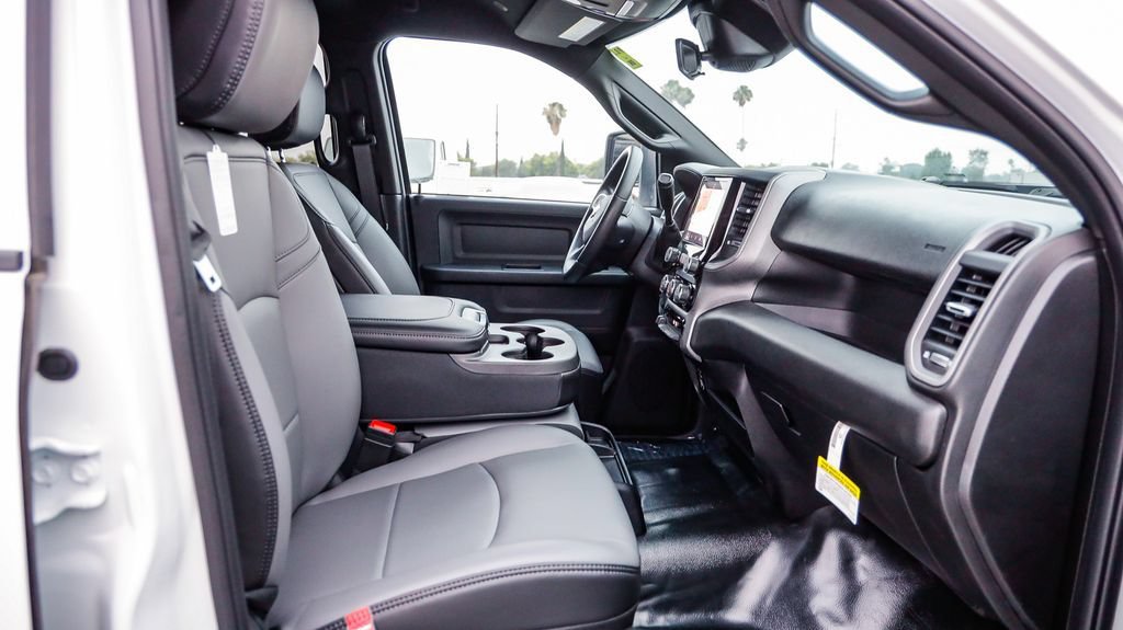 New 2026 RAM 3500 Tradesman AWD/4WD image 20