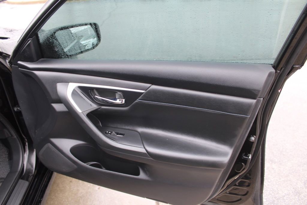 Used 2018 Nissan Altima 2.5 SR image 19