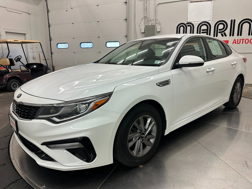 Used 2020 Kia Optima LX image 10