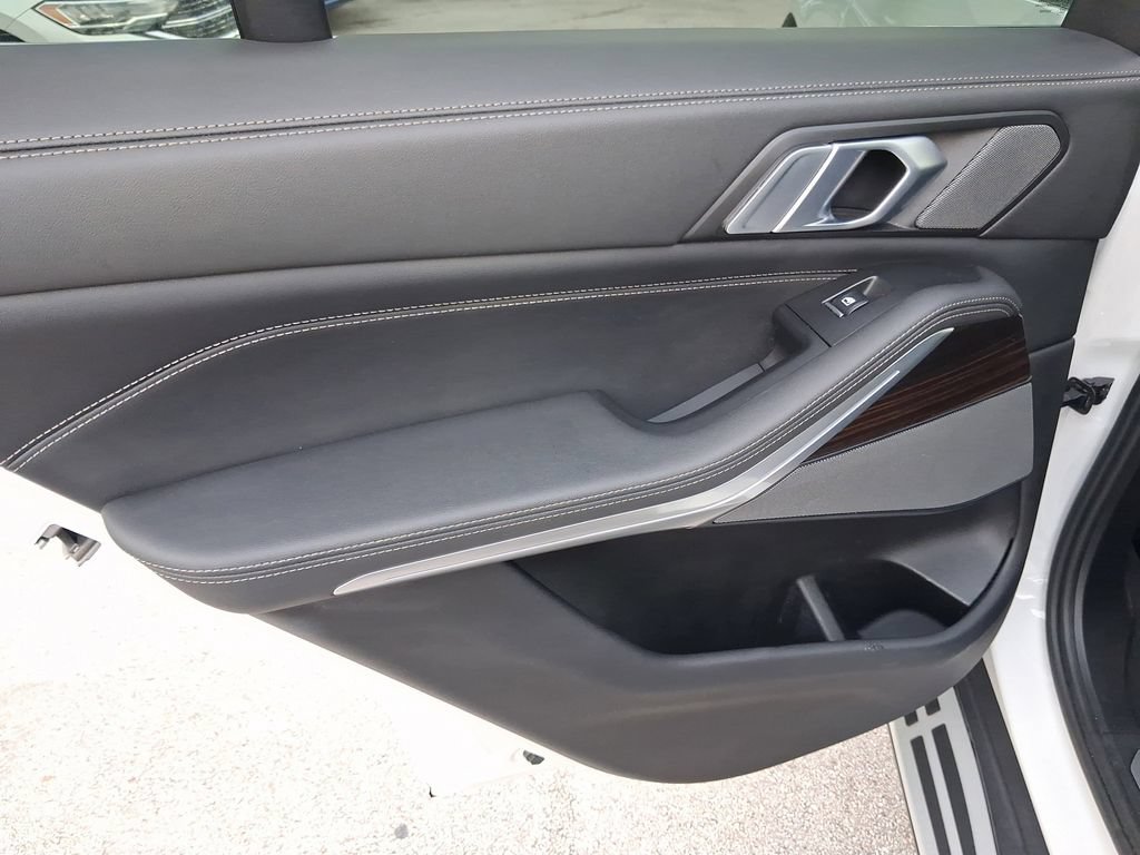 Used 2024 BMW X5 sDrive40i RWD image 14