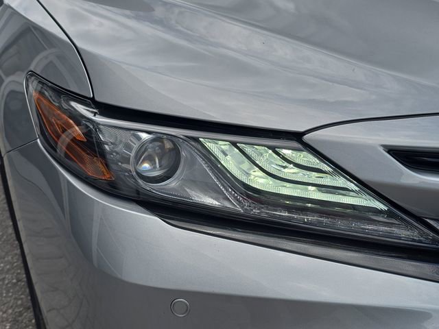 Used 2022 Toyota Camry XSE w/ Navigation Package image 10