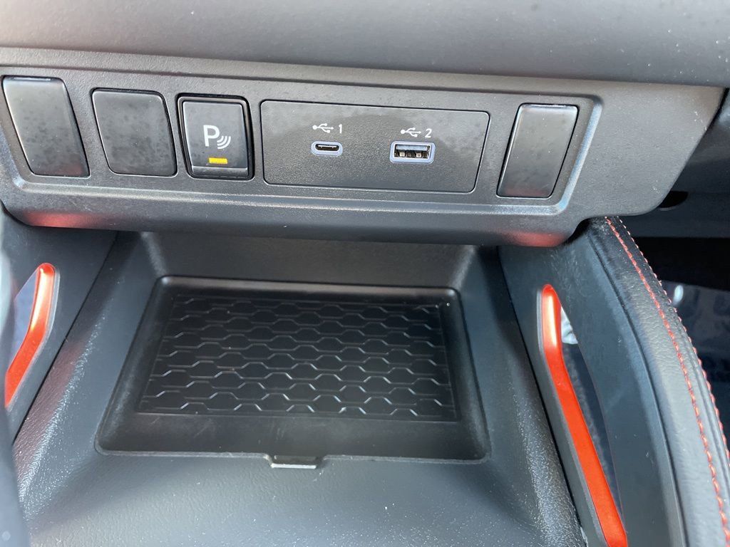 Used 2025 Nissan Frontier PRO-4X AWD/4WD image 19