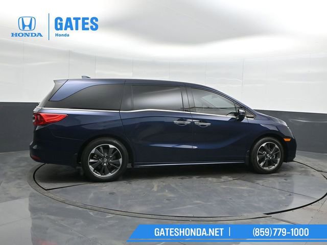 Certified 2024 Honda Odyssey Elite image 3