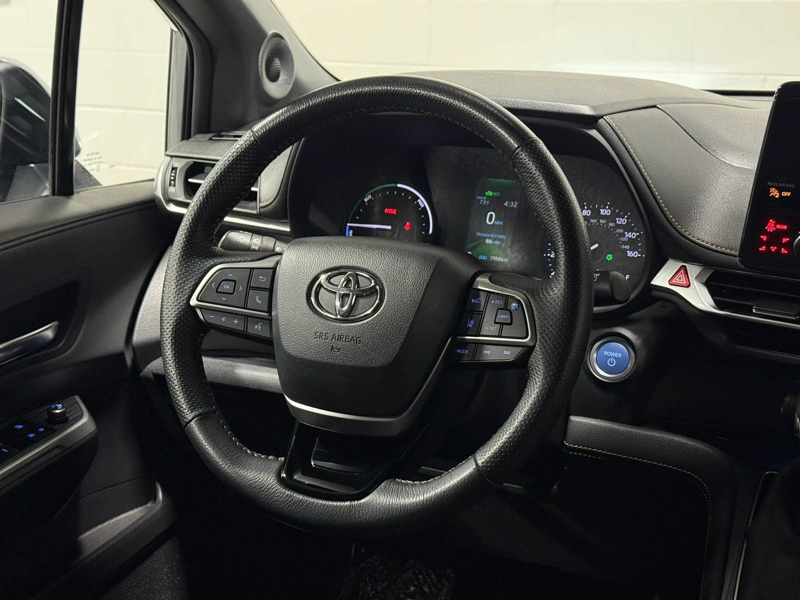 Used 2022 Toyota Sienna XLE Woodland Edition w/ Protection Package (TMS) AWD/4WD image 24