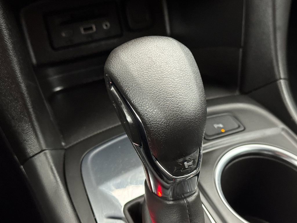 Used 2022 Chevrolet Equinox LT image 21