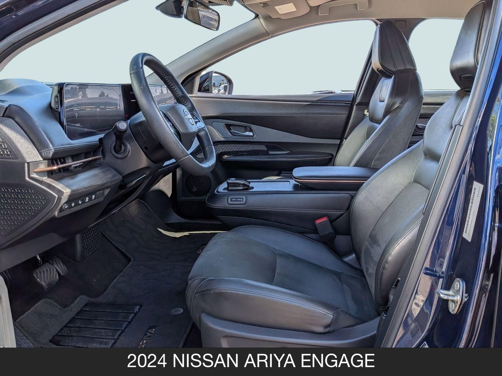 Used 2024 Nissan Ariya FWD image 15