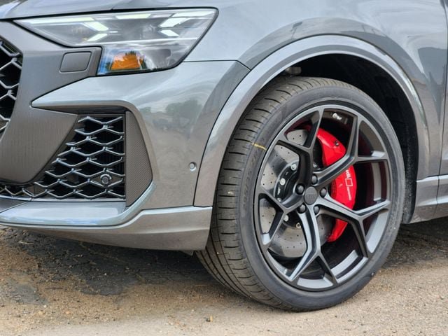 New 2026 Audi RS Q8 performance AWD/4WD image 7