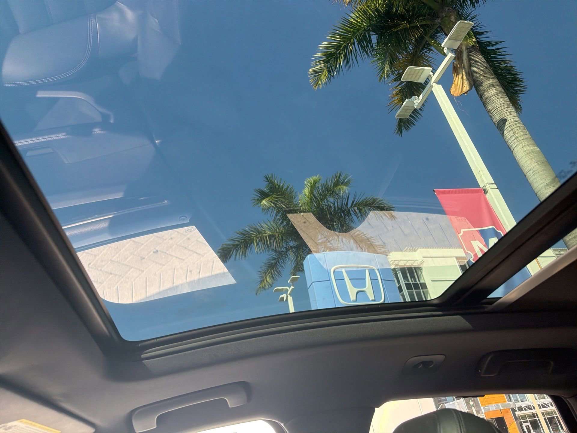 Used 2017 Porsche Macan GTS image 8