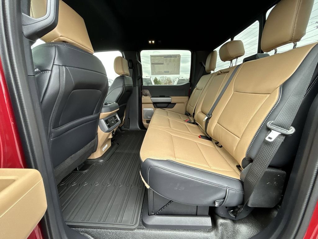 New 2026 Ford F250 Lariat w/ Lariat Premium Package image 28