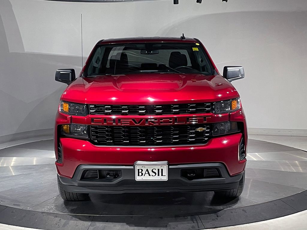 Used 2020 Chevrolet Silverado 1500 Custom w/ Custom Value Package image 9