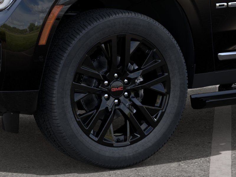 New 2026 GMC Yukon XL Denali w/ Sun & Power Step Package AWD/4WD image 9