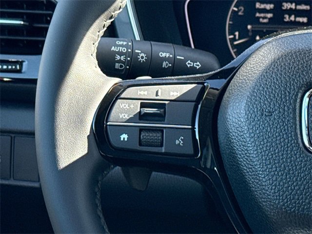 New 2025 Honda Pilot Touring image 27