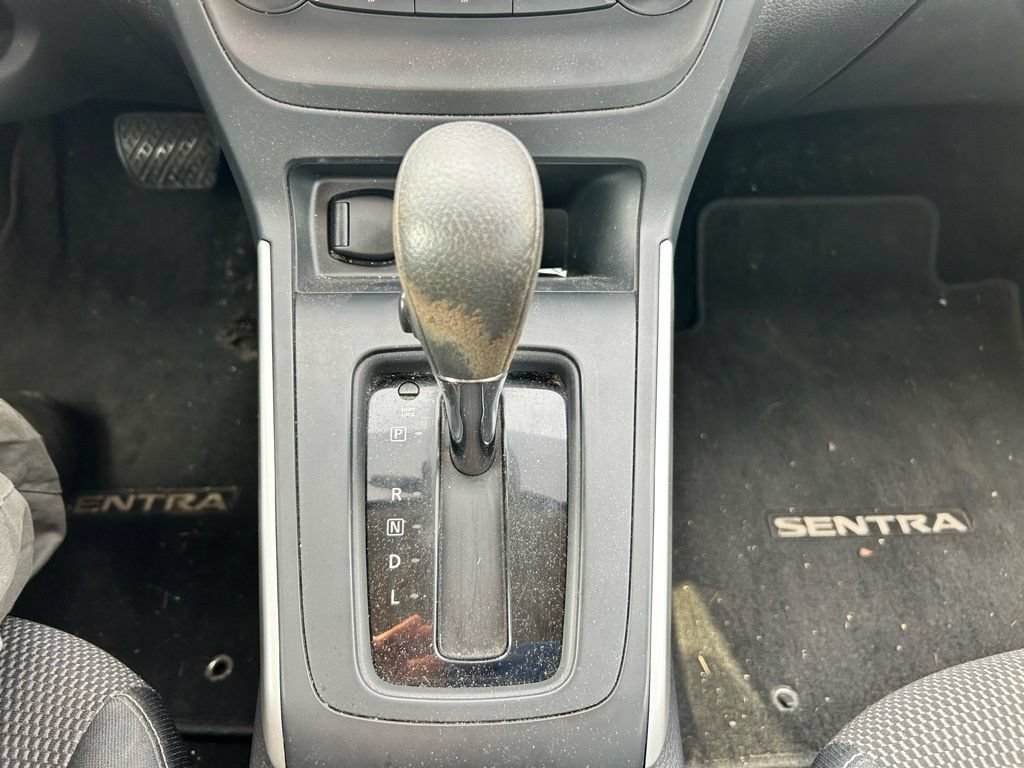 Used 2017 Nissan Sentra S FWD image 22