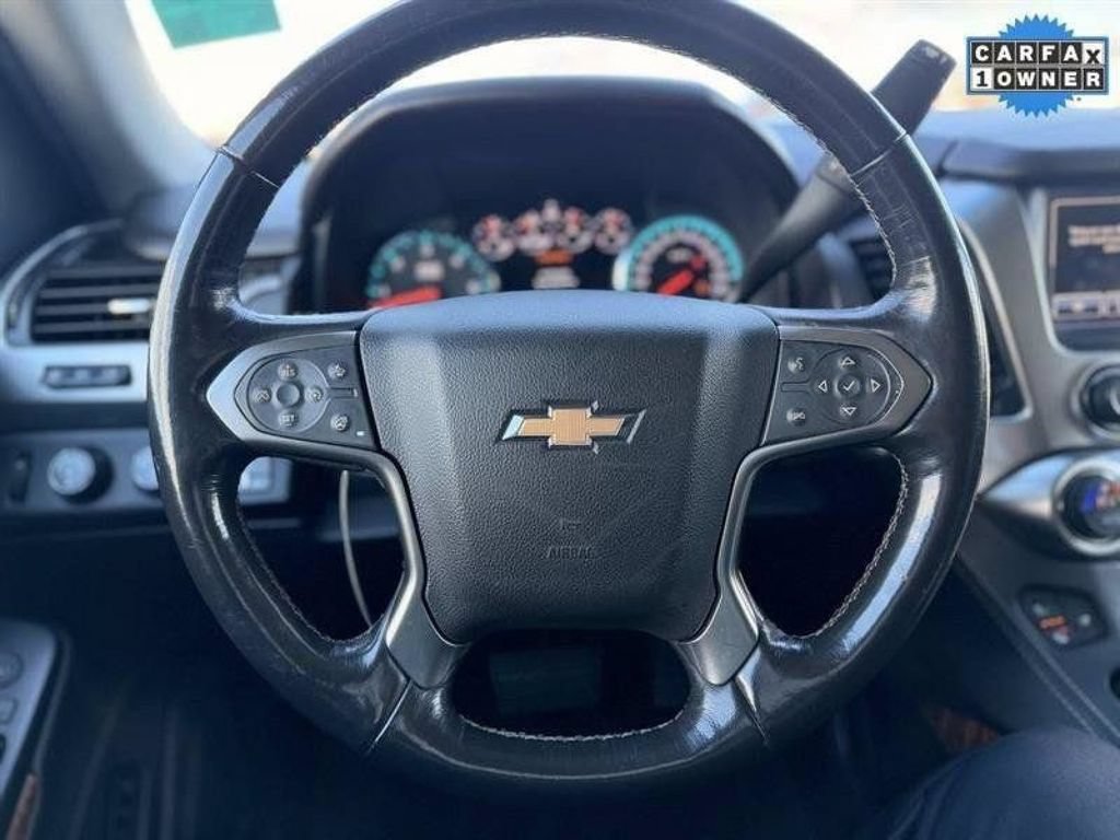 Used 2018 Chevrolet Suburban Premier AWD/4WD image 20
