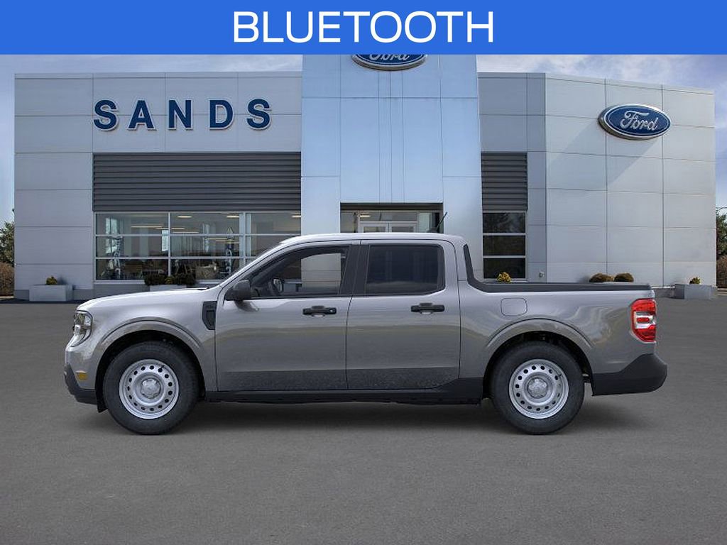 New 2025 Ford Maverick XL image 3