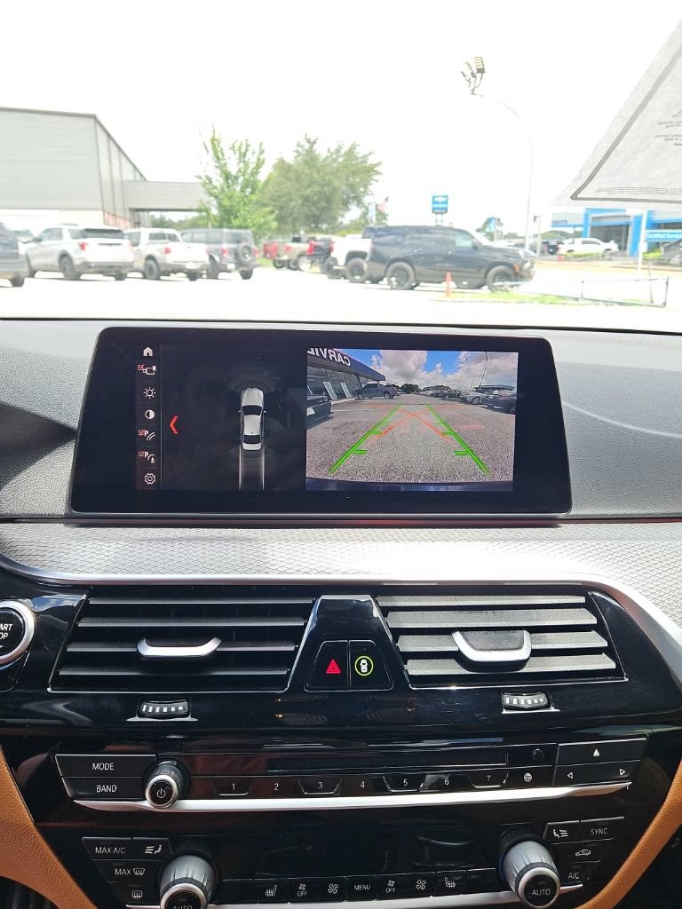 Used 2019 BMW 530e w/ M Sport Package RWD image 21