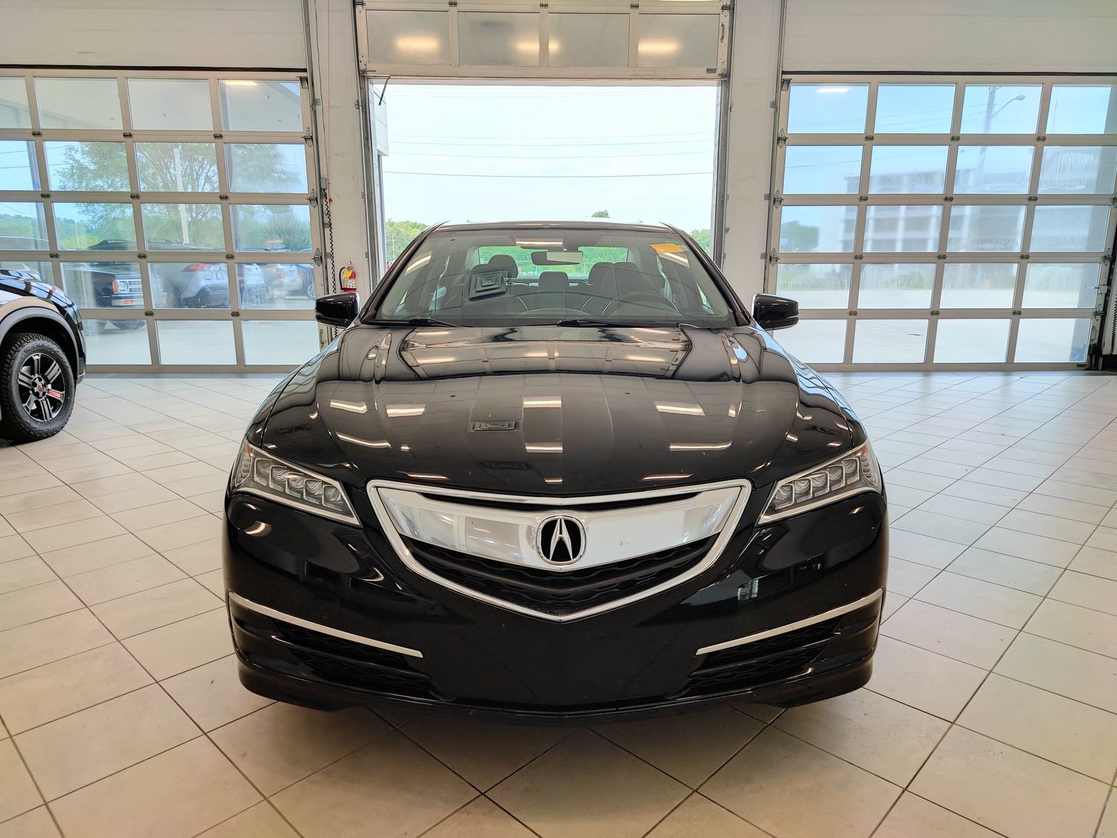 Used 2015 Acura TLX w/ Technology Package AWD/4WD image 8
