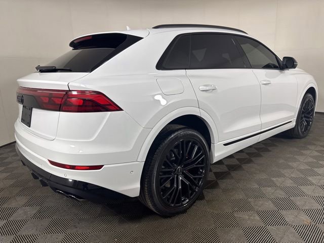 Used 2024 Audi SQ8 Prestige image 3