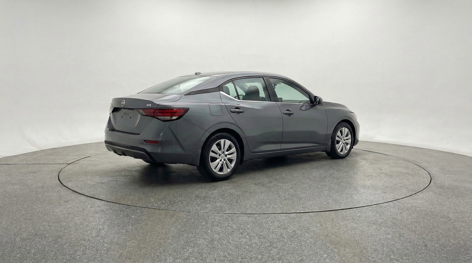 Used 2025 Nissan Sentra S image 9