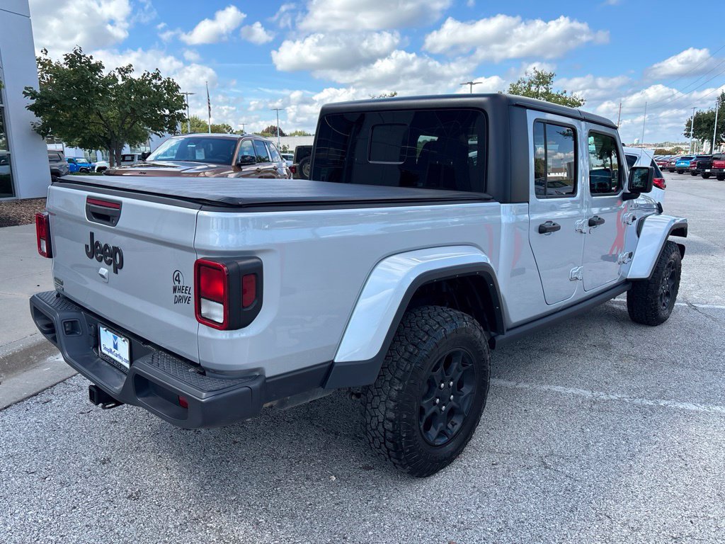 Used 2023 Jeep Gladiator Sport AWD/4WD image 8