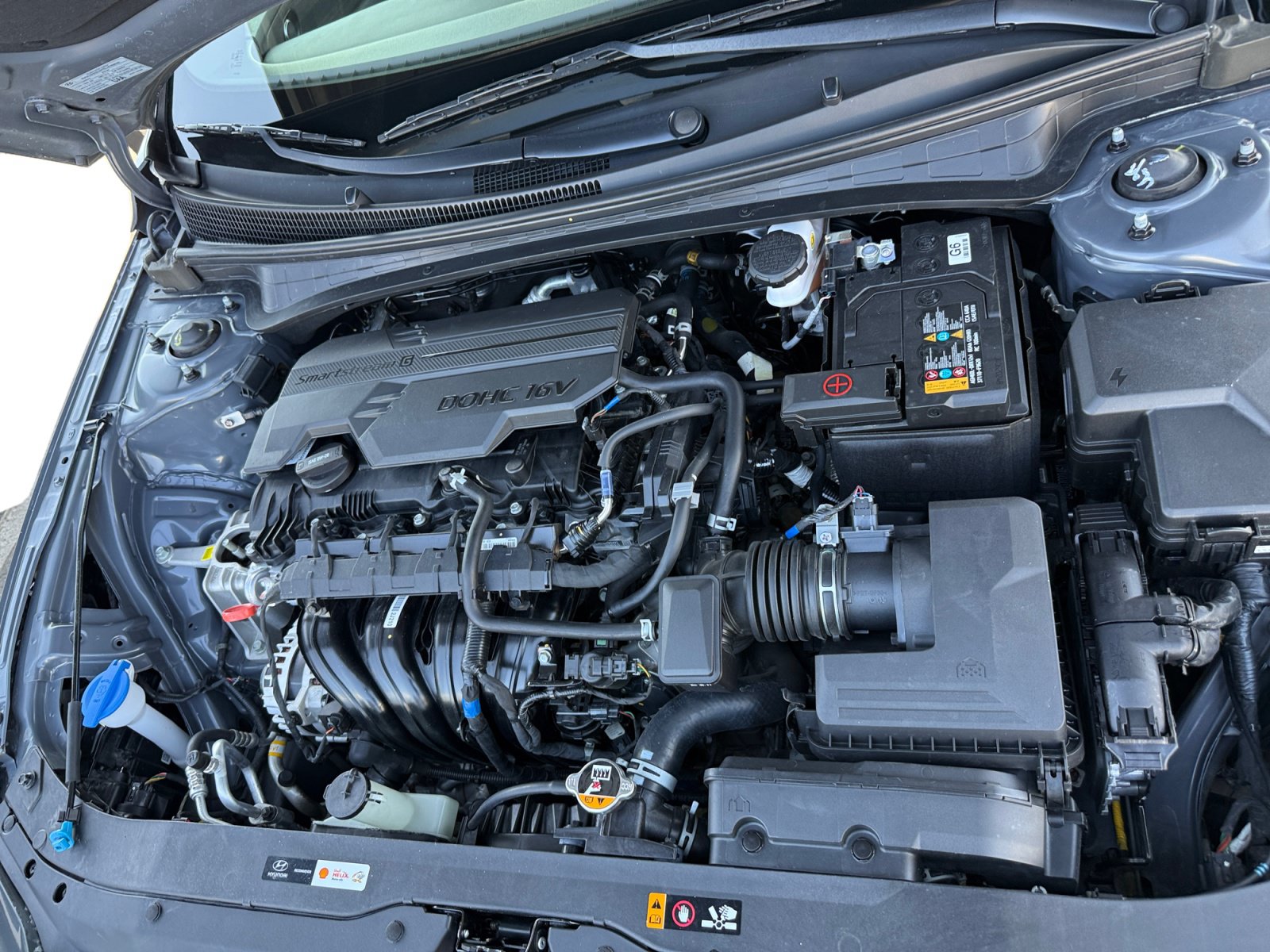 Used 2024 Hyundai Elantra SEL FWD image 13