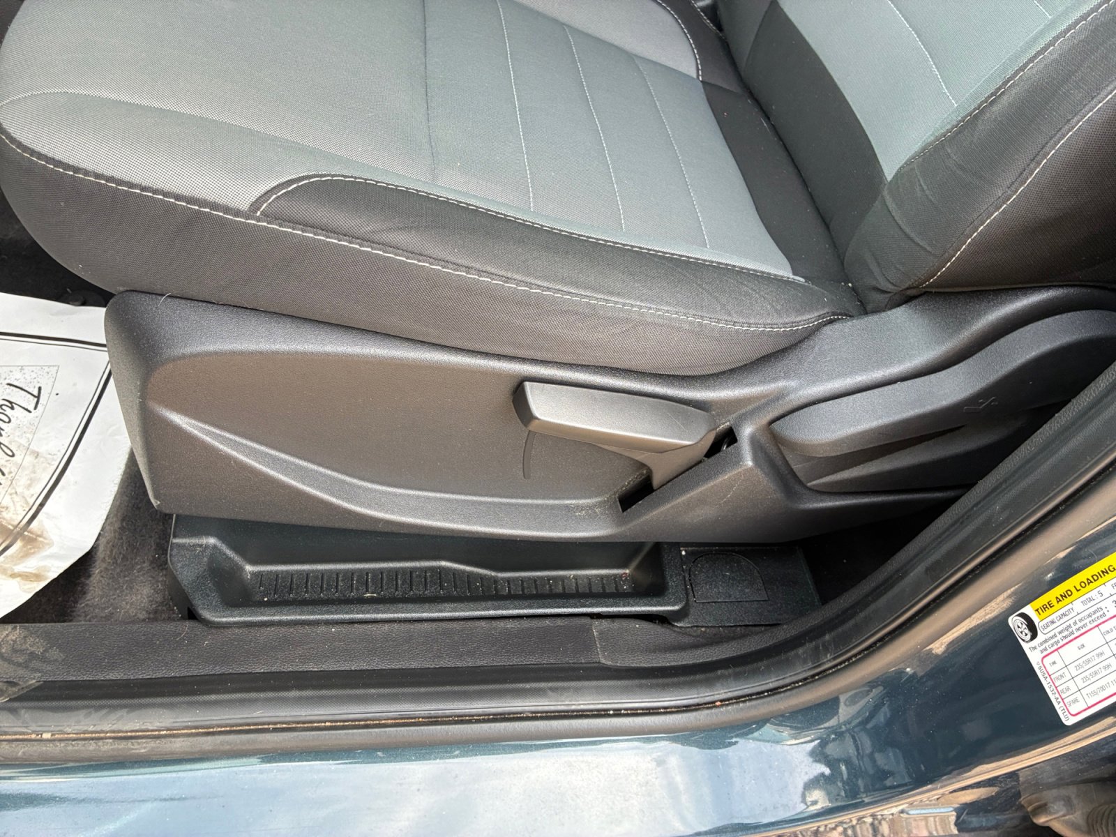 Used 2018 Ford Escape SE image 15