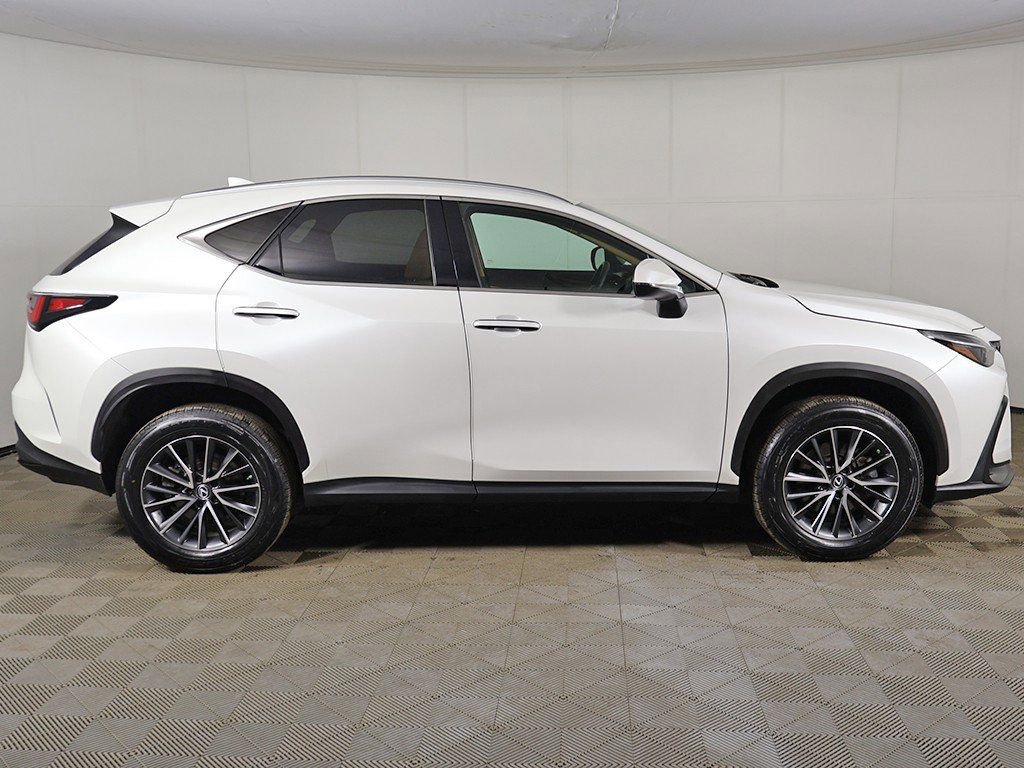 Used 2022 Lexus NX 250 FWD image 14