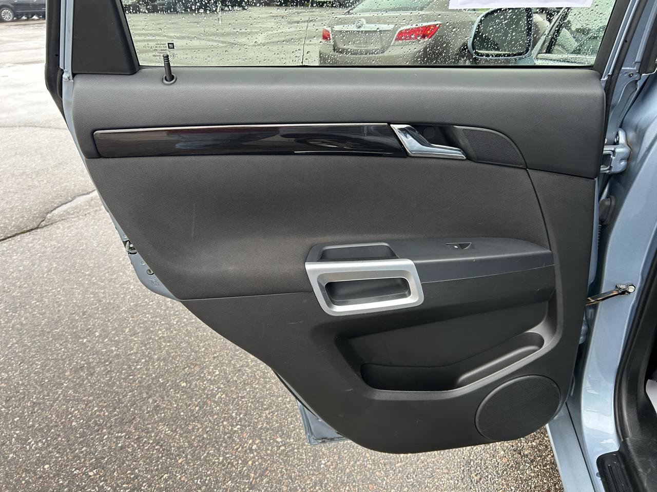 Used 2013 Chevrolet Captiva Sport LT FWD image 13