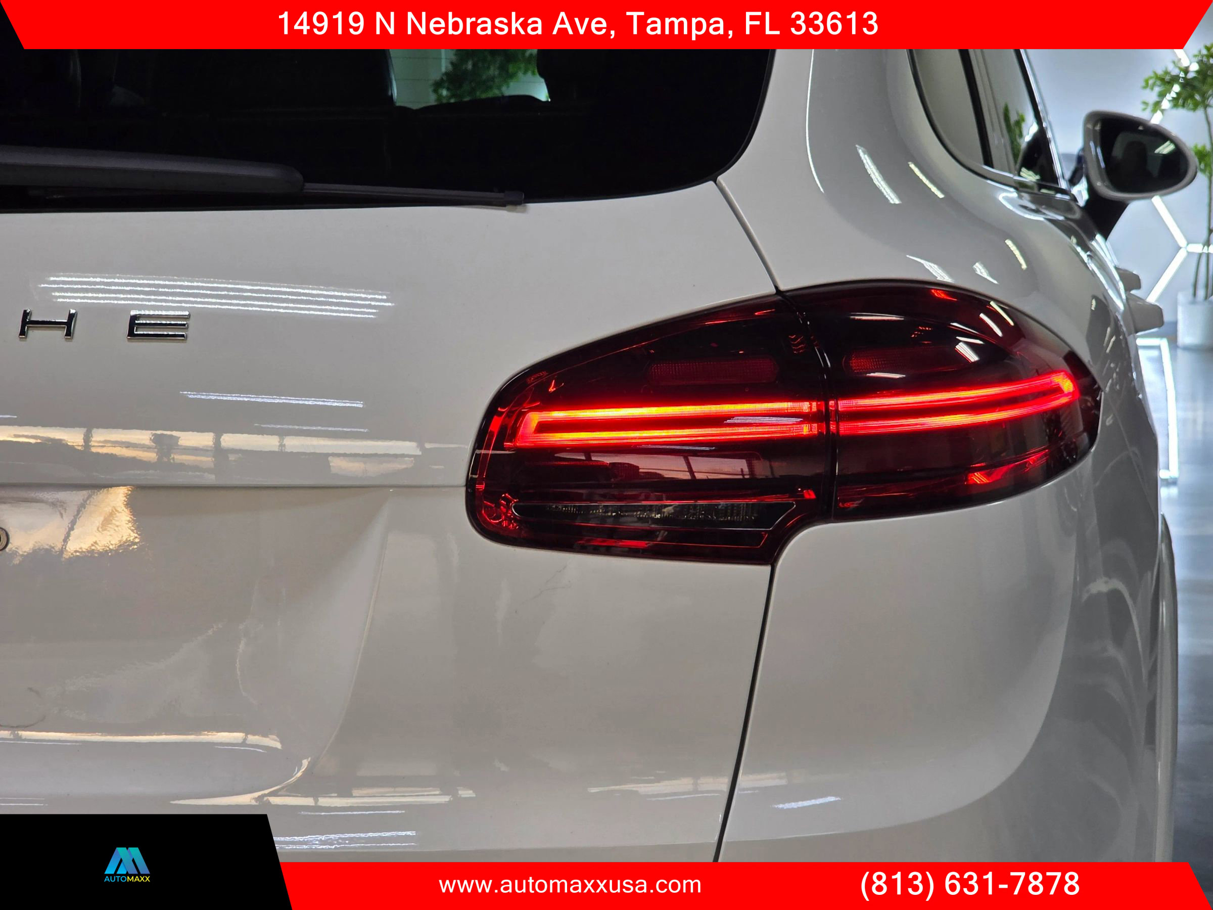 Used 2017 Porsche Cayenne S Platinum w/ Premium Package (PJW) image 15