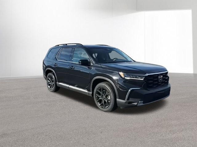 New 2025 Honda Pilot Touring image 2