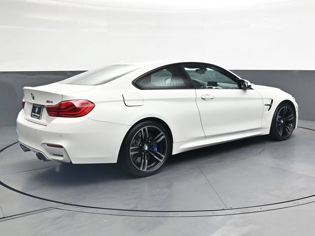 Used 2018 BMW M4 Coupe RWD image 4