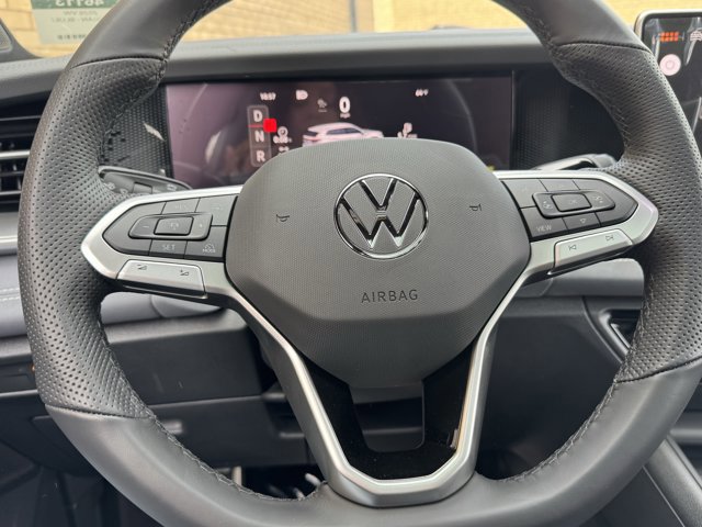 New 2026 Volkswagen Tiguan SE R-Line image 18